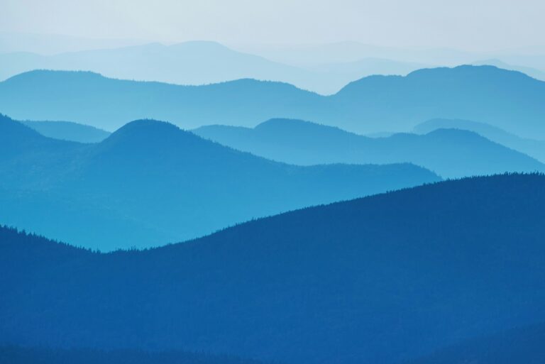 alex-shutin-kKvQJ6rK6S4-unsplash